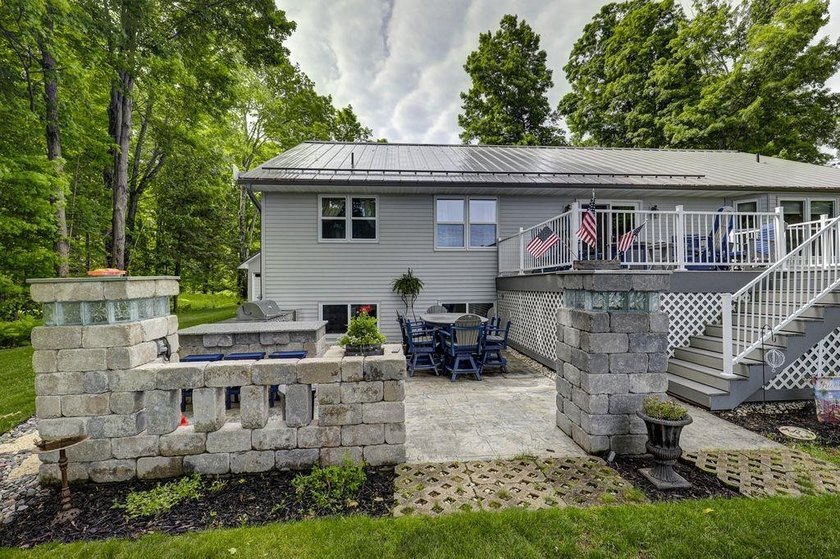 Lake living at its finest from this year 26yr old 4br-2.5 bath - photo 38