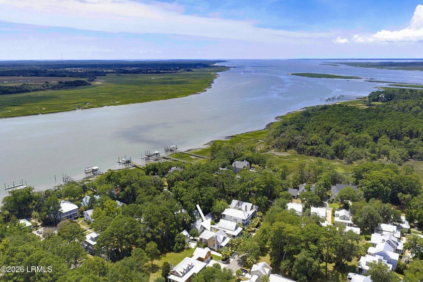 Welcome to 5 Clark St! This custom built golf cottage sits - photo 49