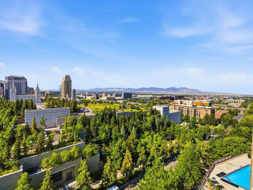 City living at its finest in the center of downtown Salt Lake - photo 5