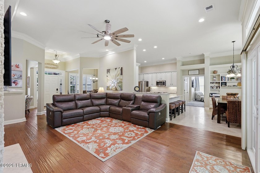 Amazing 5BR/4BA home featuring quality updates and exceptional - photo 11