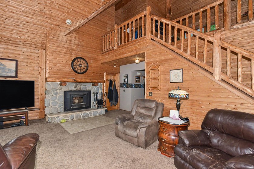 Experience unparalleled lake living on one of Eagle Lake's most - photo 9