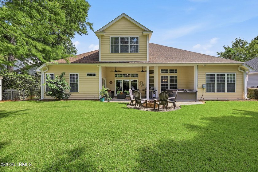 Amazing 5BR/4BA home featuring quality updates and exceptional - photo 44