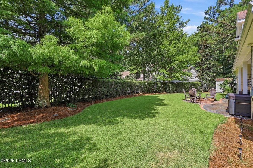 Amazing 5BR/4BA home featuring quality updates and exceptional - photo 47