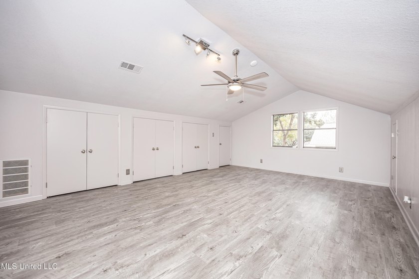 Welcome home to Redwood &amp; Cedar in the heart of Ocean Springs' - photo 54