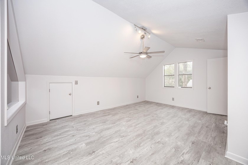 Welcome home to Redwood &amp; Cedar in the heart of Ocean Springs' - photo 56