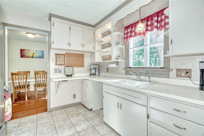CLASSIC WEBSTER CHARM... JUST MINUTES FROM THE WATER. Surrounded - photo 12