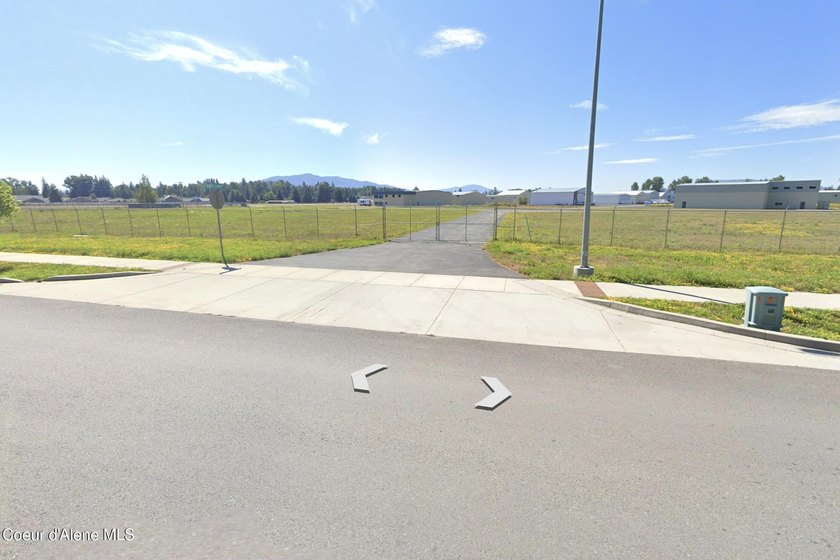 Rare opportunity to acquire 2.03 commercial/light industrial - photo 15