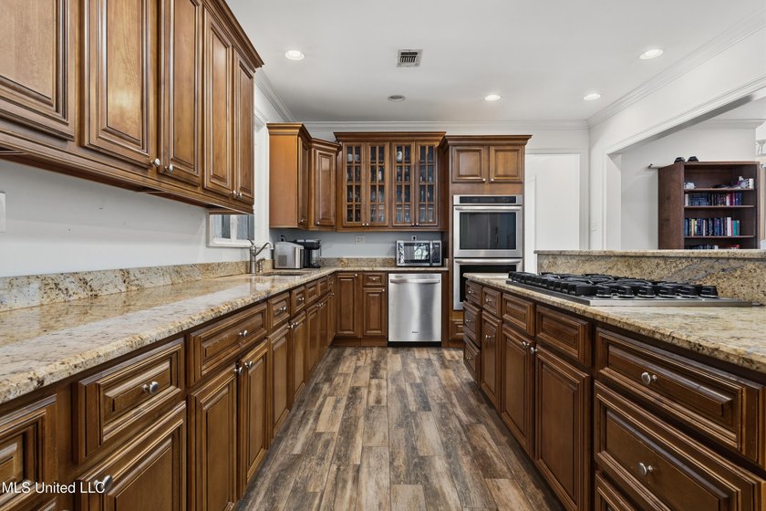 Unique Opportunity! Purchase both 10120 Road 307 and 10130 Road - photo 17