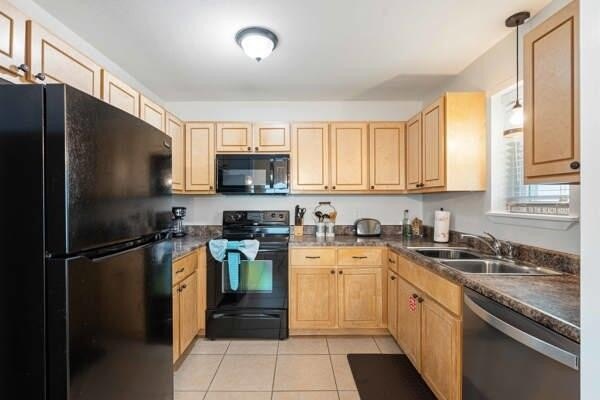 45k+ IN RENTAL! GREAT BEACH INVESTMENT! BRING ALL OFFERS! - photo 13