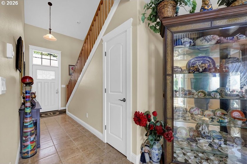 Well-maintained, charming townhome in Oyster Cove with a - photo 7