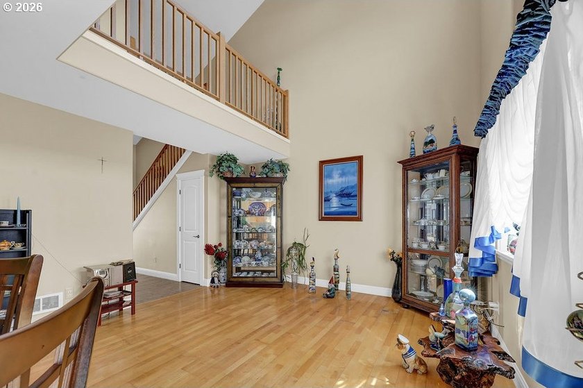 Well-maintained, charming townhome in Oyster Cove with a - photo 10