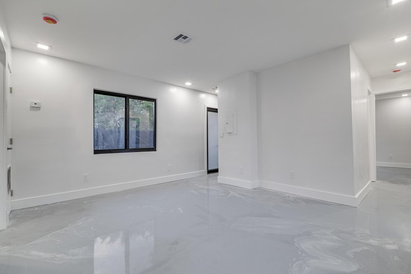 Turn the key and start earning from day one-or live in one unit - photo 19