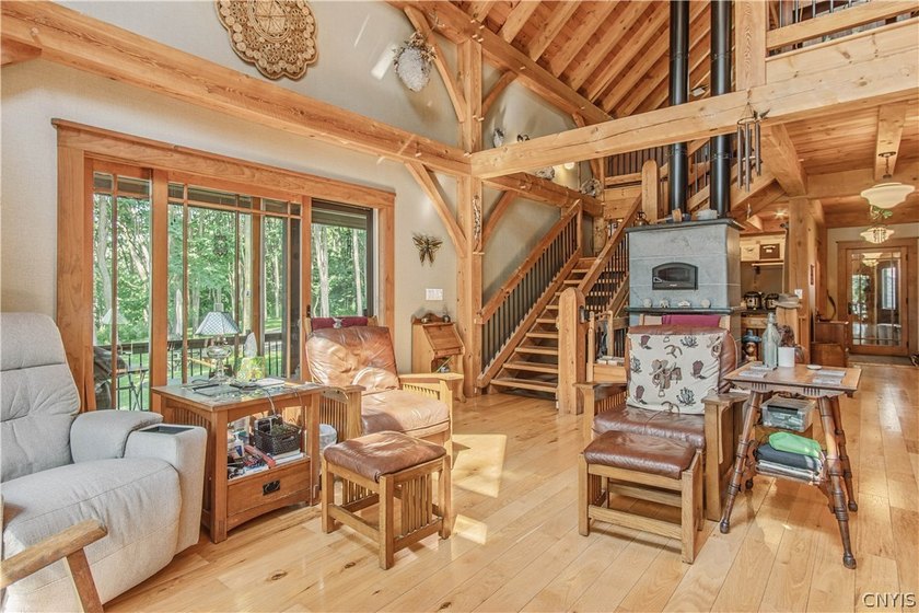 Truly one-of-a-kind dream waterfront home tucked away in the - photo 27