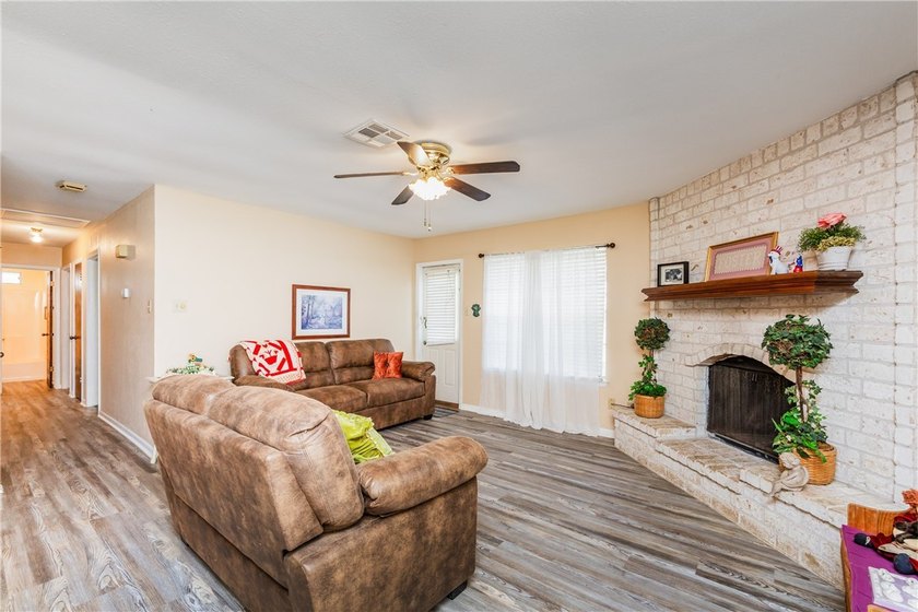 Discover comfort, space, and convenience in this charming - photo 13