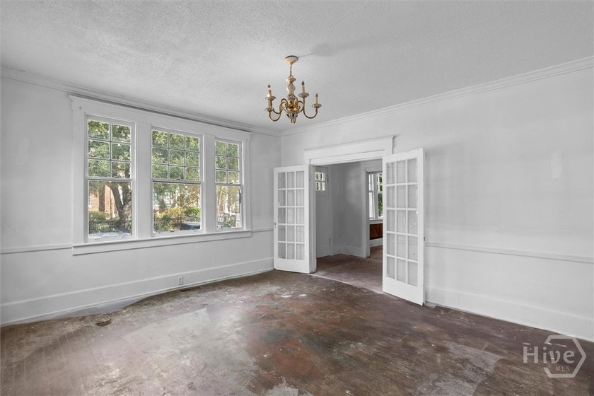 This property hold endless potential to become the home of your - photo 13
