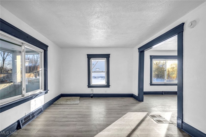 Vacant: Easy to show and offering exceptional potential for both - photo 19
