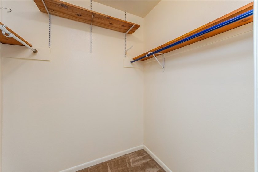 Discover comfort, space, and convenience in this charming - photo 20