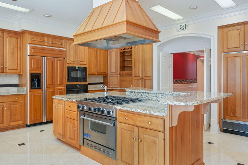 Experience exceptional waterfront living with over 100 feet of - photo 25