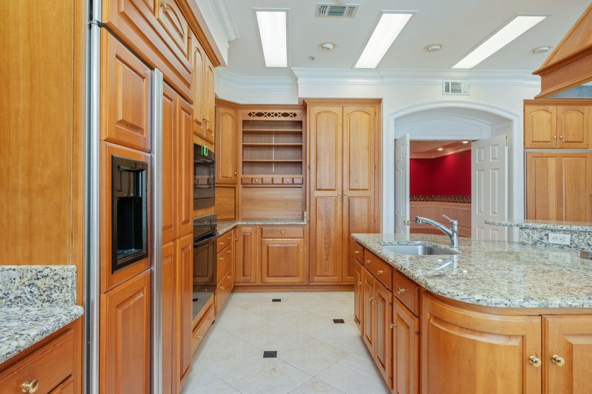 Experience exceptional waterfront living with over 100 feet of - photo 30