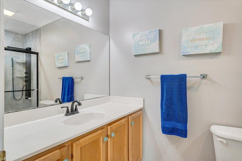 Waterfront, short-term rentable townhouse in a highly desirable - photo 34