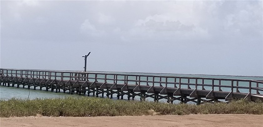 Amazing Bay Front lot in Holiday Beach. Enjoy beautiful sunsets - photo 5
