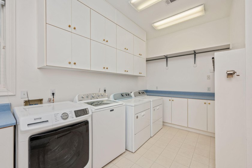 Experience exceptional waterfront living with over 100 feet of - photo 36