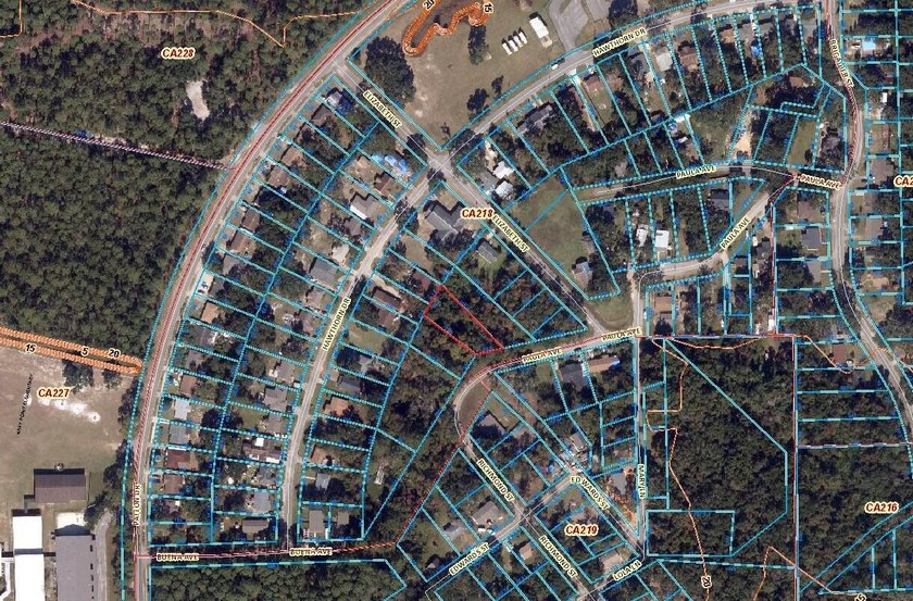 2721-acre wooded interior lot zoned MDR. Public water and - photo 5