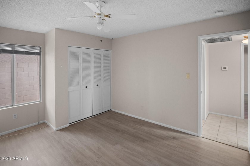 Previously accepted short sale! Welcome to the Bellair community - photo 11