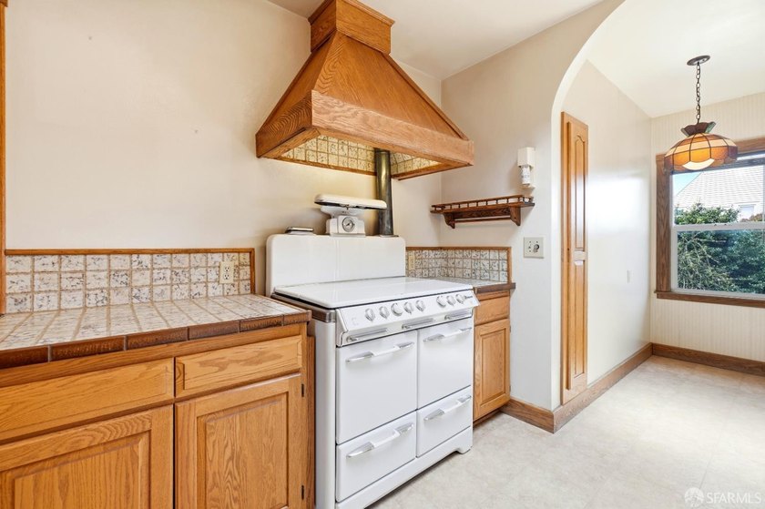 This exceptional opportunity in the Excelsior District sits - photo 16