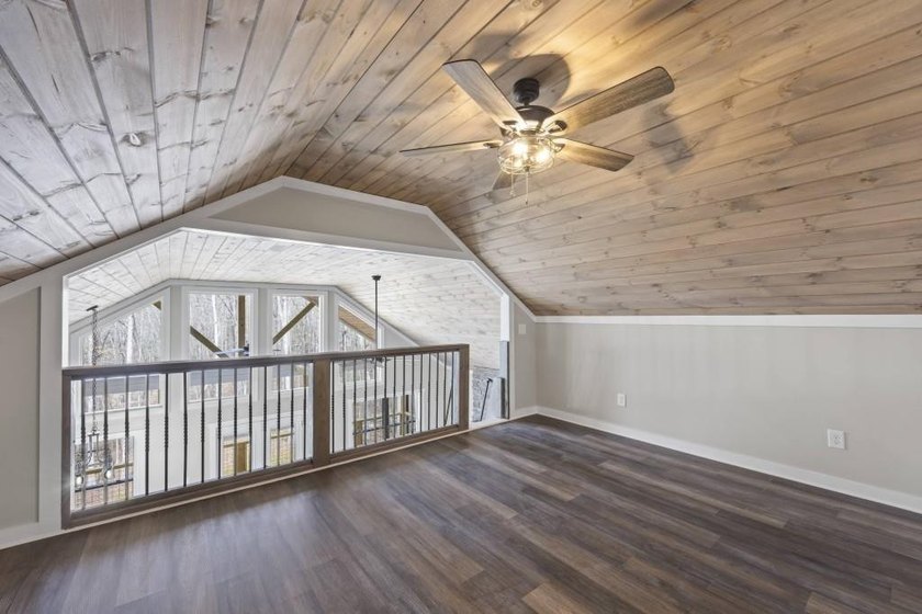 Escape to Lake Hartwell in this thoughtfully designed new - photo 30