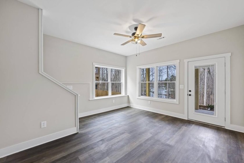 Escape to Lake Hartwell in this thoughtfully designed new - photo 33