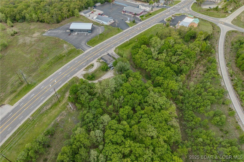 Prime Commercial Opportunity with Residential Income in the - photo 34