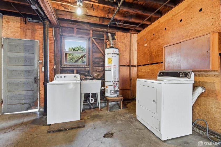 This exceptional opportunity in the Excelsior District sits - photo 41