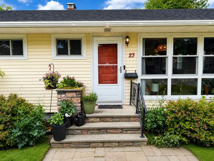 23 Gilbert St - photo 3