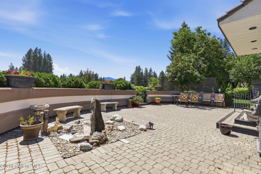 Exceptional, custom home located within the prestigious - photo 46