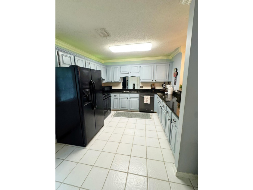 Walk to the beach from this charming 2-bedroom, 2.5-bath - photo 15