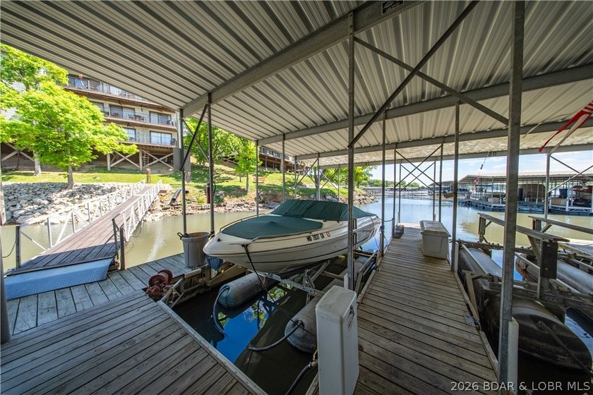 This updated 4-bedroom lakefront condo on Horseshoe Bend - photo 29