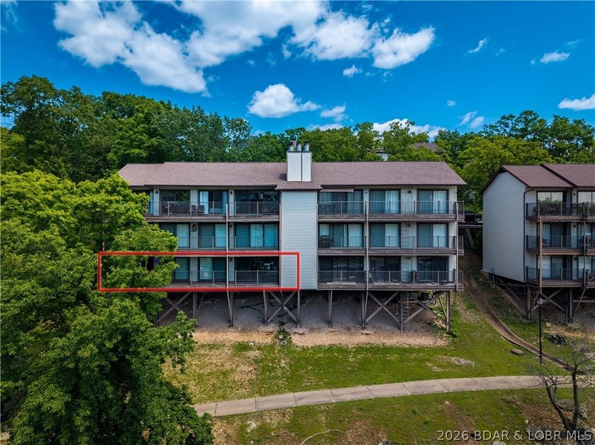 This updated 4-bedroom lakefront condo on Horseshoe Bend - photo 32