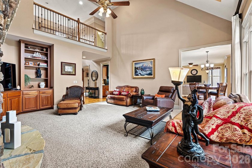 Stunning Full Brick Custom Home in the Lakefront Community of - photo 12