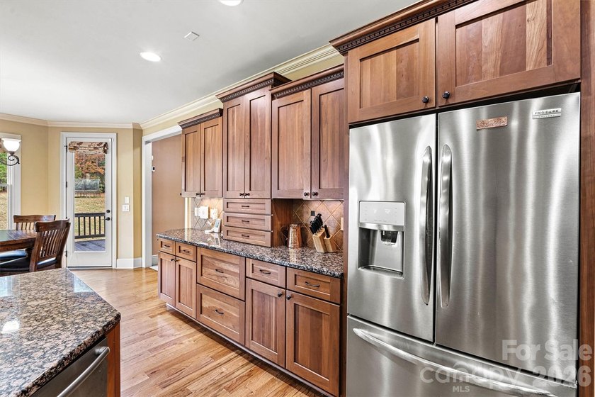 Stunning Full Brick Custom Home in the Lakefront Community of - photo 15