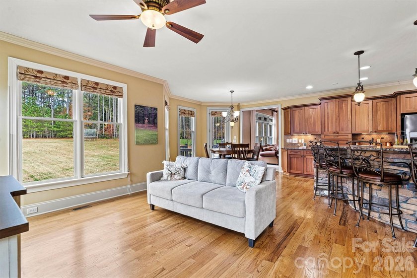 Stunning Full Brick Custom Home in the Lakefront Community of - photo 21