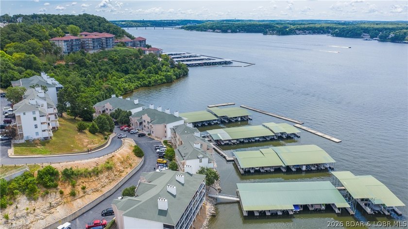 Located at the Lake of the Ozarks, this stunning turnkey 3BR/2BA - photo 22