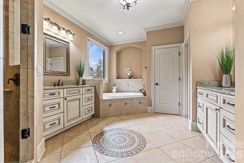 Stunning Full Brick Custom Home in the Lakefront Community of - photo 26