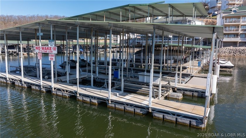 Located at the Lake of the Ozarks, this stunning turnkey 3BR/2BA - photo 30