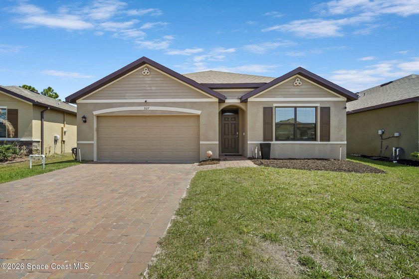 Seller is offering $5,000 towards buyers closing costs and - photo 2