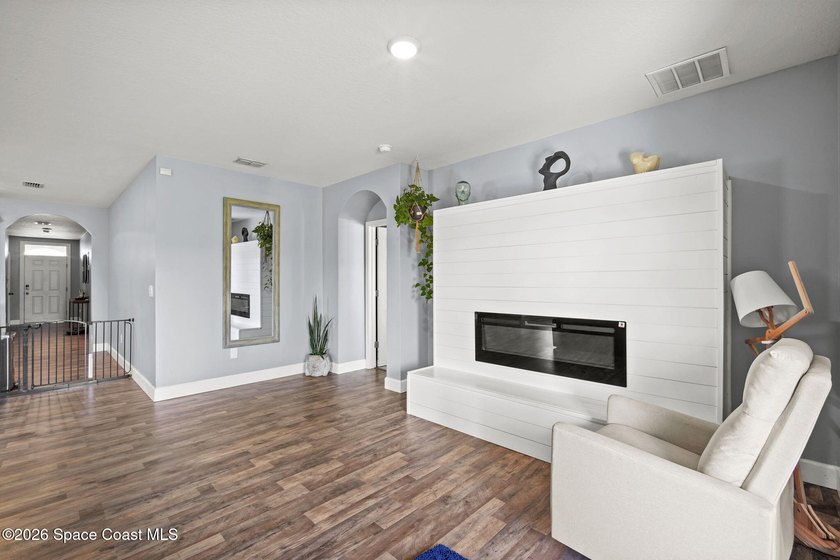 Seller is offering $5,000 towards buyers closing costs and - photo 7