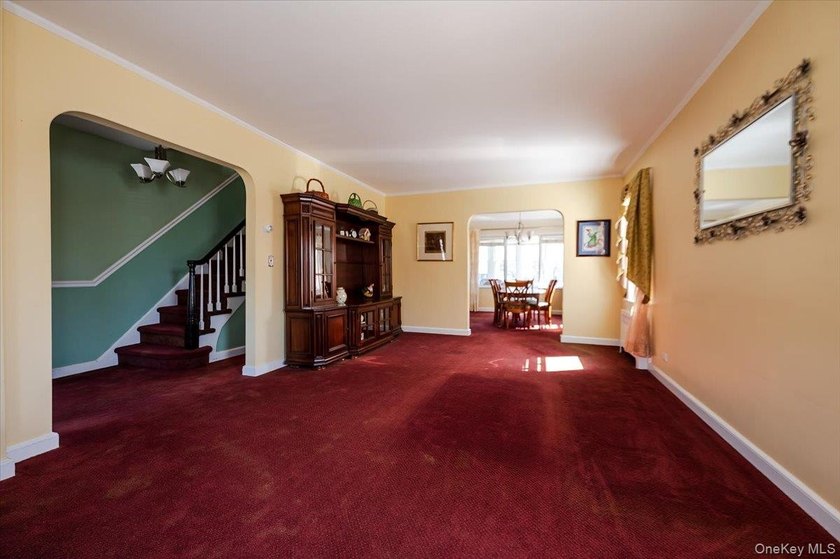 Welcome to 1776 Seminole Avenue, a rare opportunity in the heart - photo 4