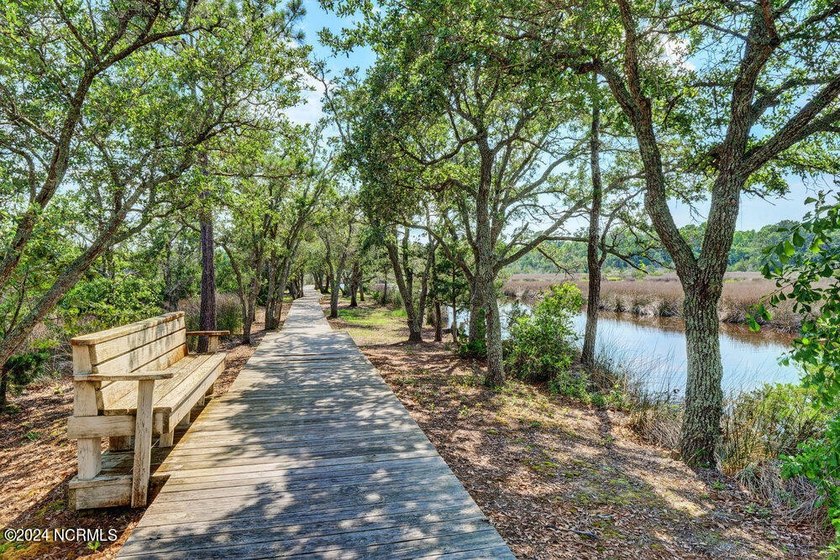 Large .8 Building lot in Premier Mimosa Bay. Mimosa Bay is a - photo 3