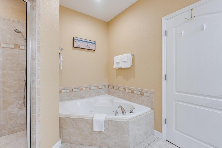 Turn-key beach retreat just minutes from 30A, Inlet Beach, and - photo 24