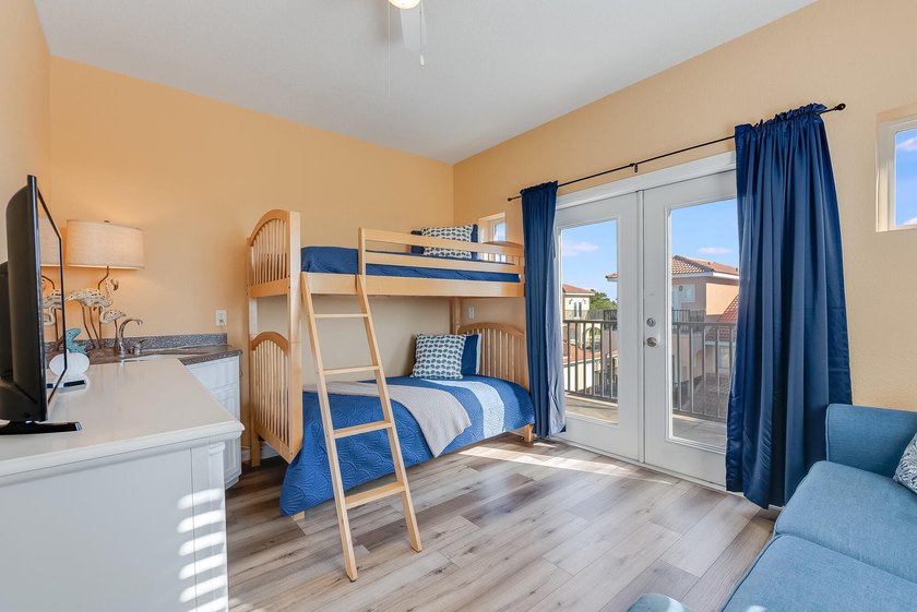 Turn-key beach retreat just minutes from 30A, Inlet Beach, and - photo 31
